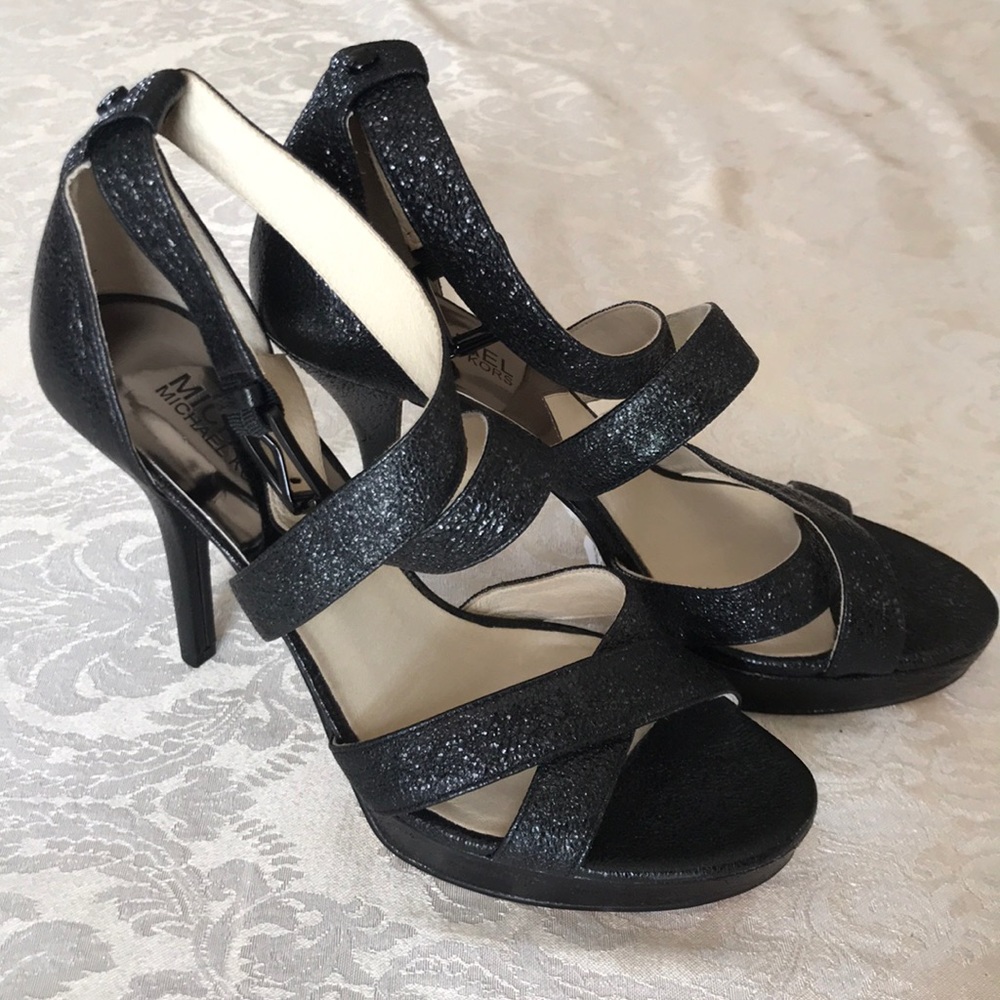 Michael Kors Black 4” Heels amazing and gorgeous!